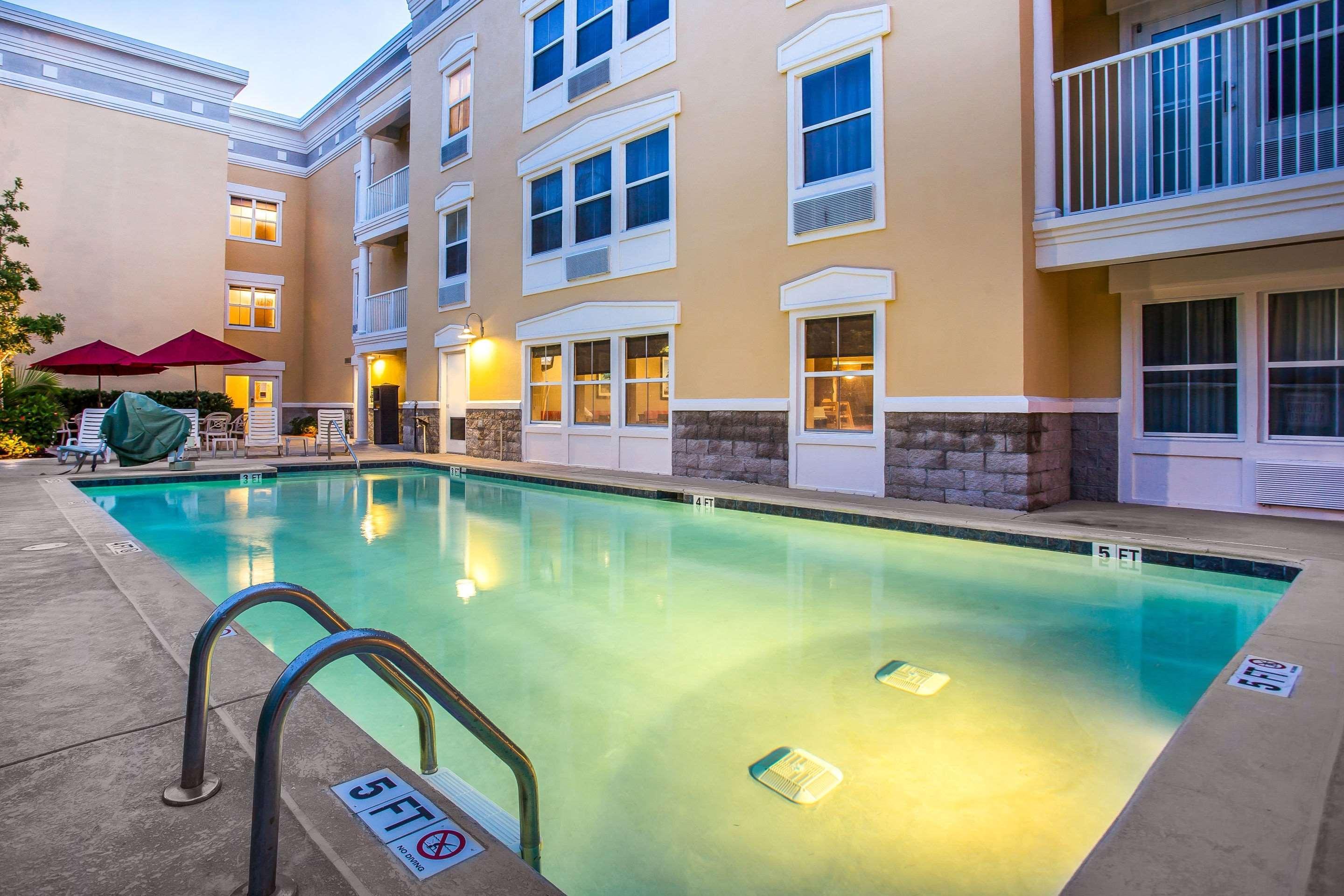 Comfort Suites At Isle Of Palms Connector Mount Pleasant Exteriér fotografie